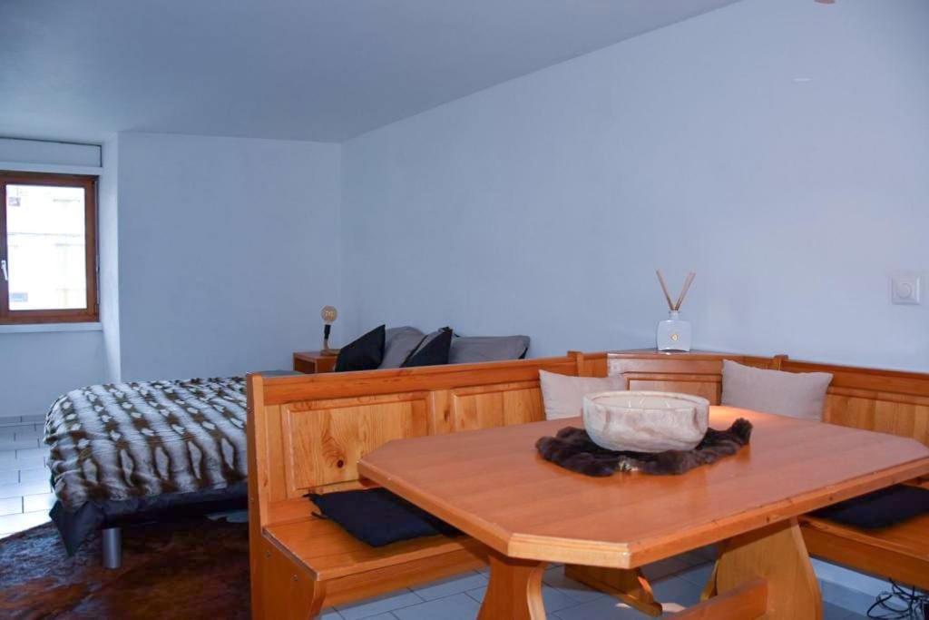 Private Apartment With Parking Spot In The Center Flims Exterior foto